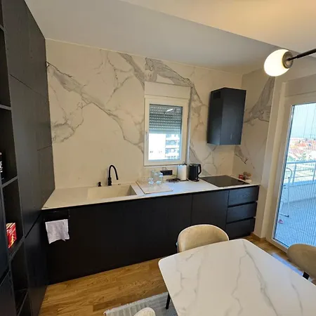 Apartment Fox Lux *